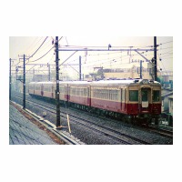 5700 Ӥ ʥ-