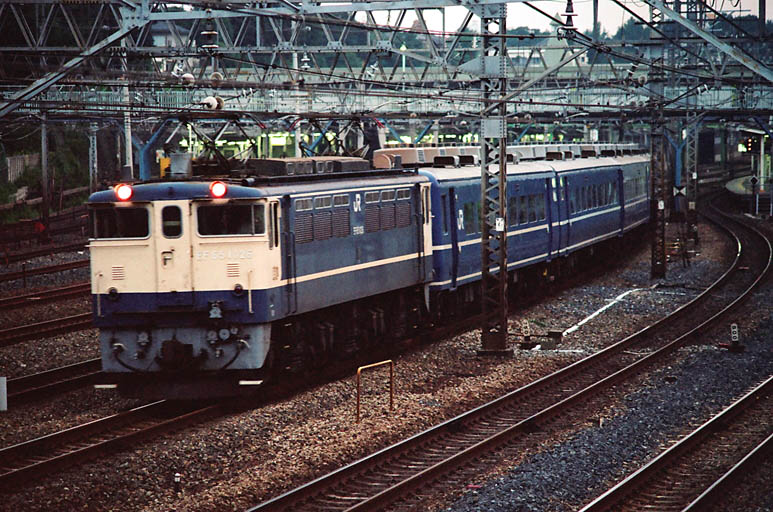 EF651026 14 ë-Τ