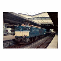 EF641004  Ĥ 