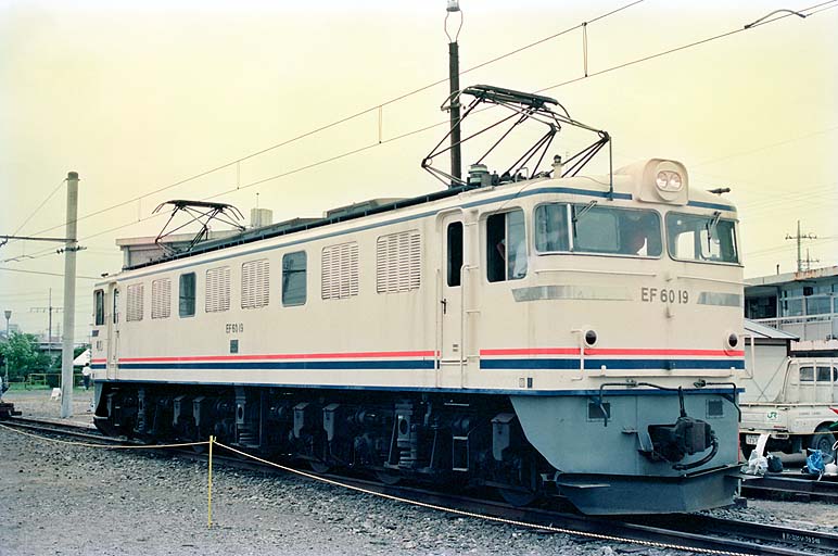 EF6019 高崎第二機関区
